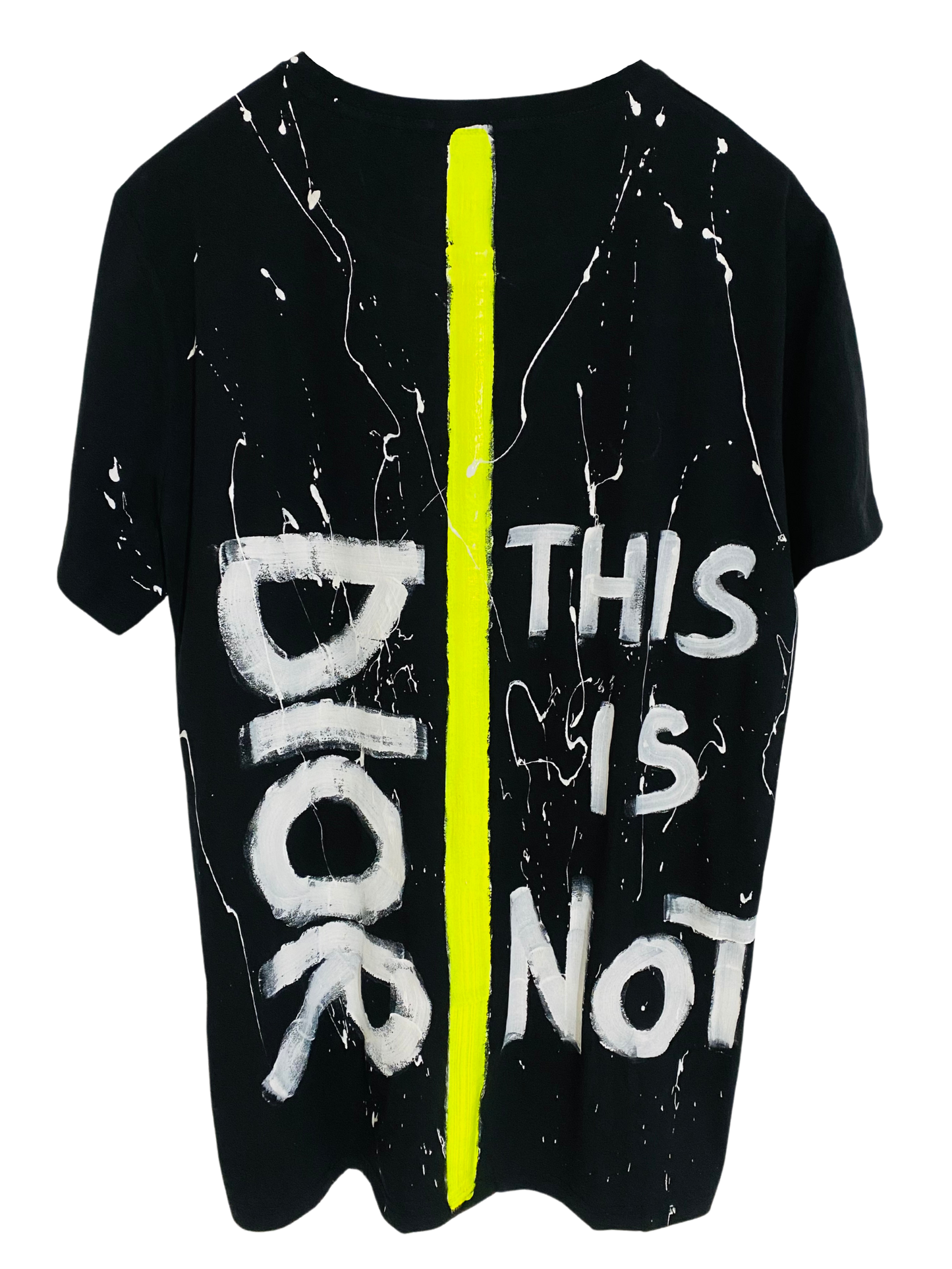 This is not Dior T-shirt